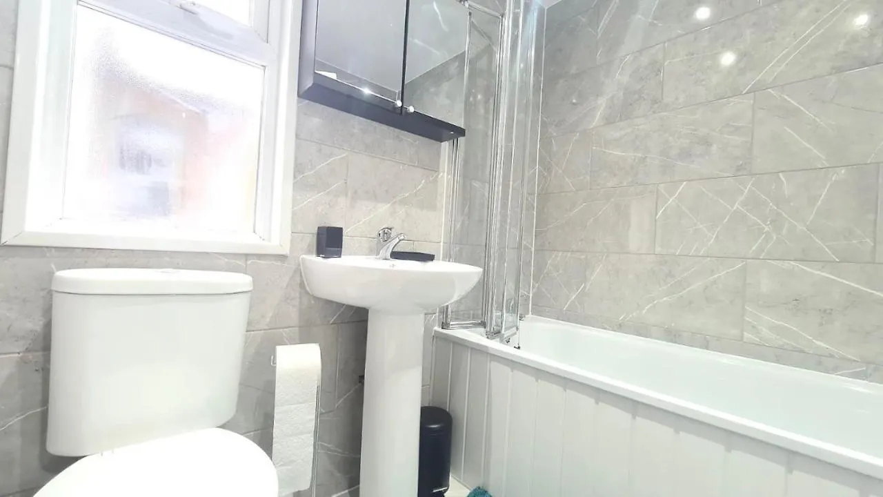 Homestay Cosy Room In Manor Park London United Kingdom